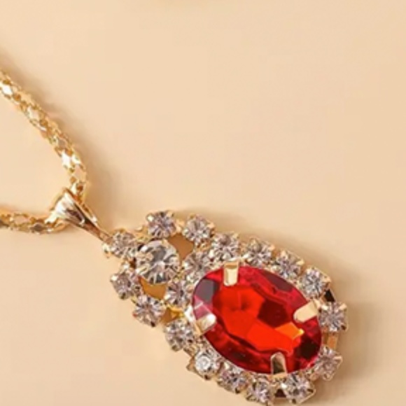 Three Piece Jewelry Set....Oval Charm Necklace,  Earrings, and Ring Set NWT - Picture 3 of 8